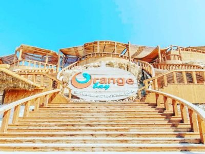 Wycieczka łodzią na wyspę Orange Bay Snorkeling Sporty wodne Lunch Doświadczenie