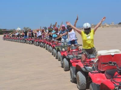Program Super Safari 5 godzin jazda na wielbłądzie quad jeep kolacja grill przygoda
