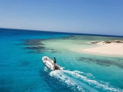 Krystalicznie czyste wody i dziewicze plaże Hamata Island Marsa Alam Trip 
