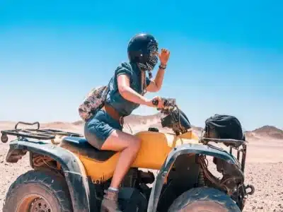 Pustynny quad w Sharm El Sheikh - przygoda przez piaszczyste wydmy