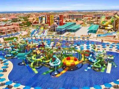 Wycieczka do Aqua Parku w Sharm El Sheikh ze zjeżdżalniami i basenami